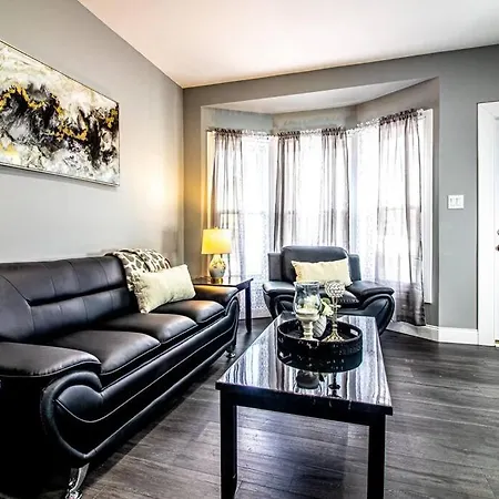 Modern 1 Bedroom Apartment Close Falls And Casino Niagara Falls Exterior photo